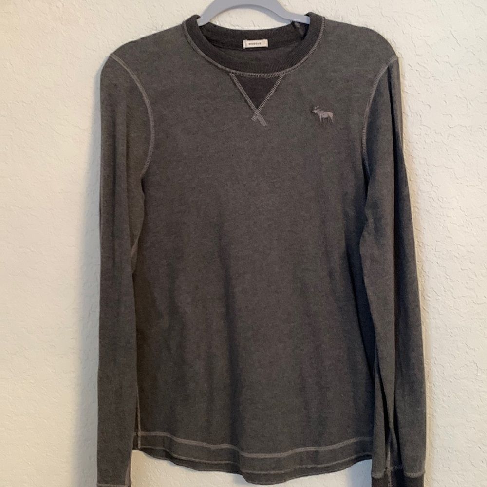 Abercrombie & Fitch Boys Gray Sweater Pullover  Size M